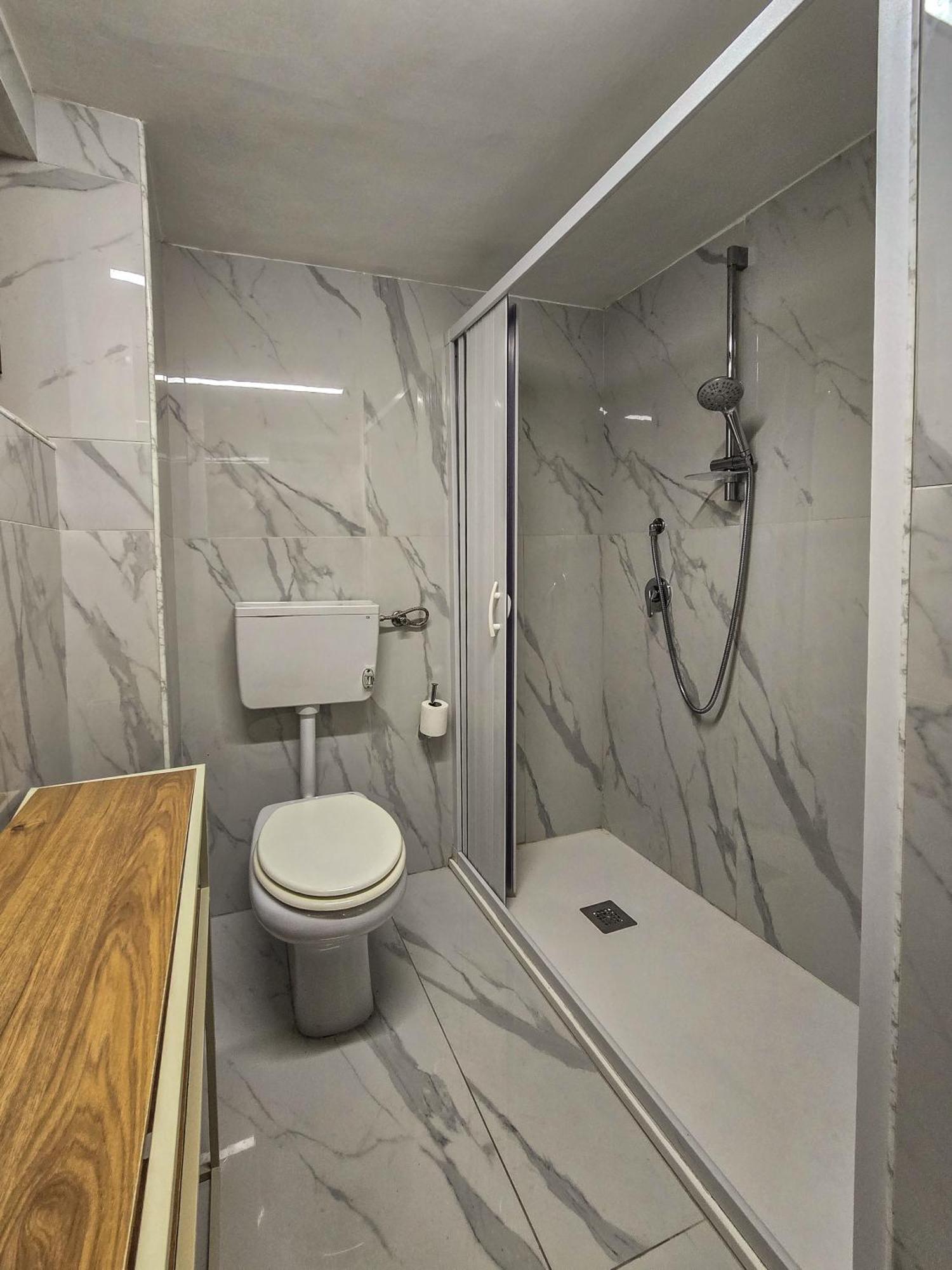 Hotel Easy Boarding Neapel Zimmer foto